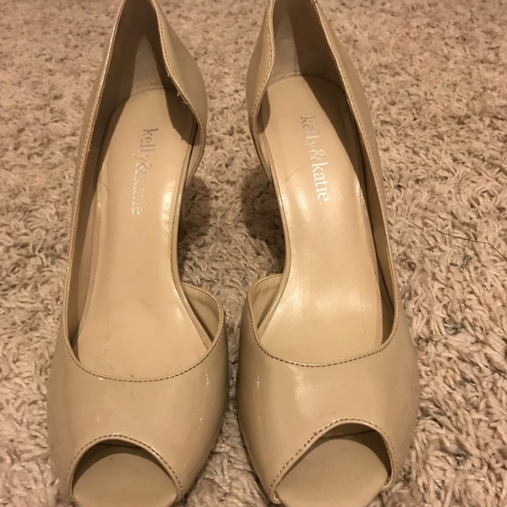 Katie & Kelly Patent Beige Peep Toe Pump Heel